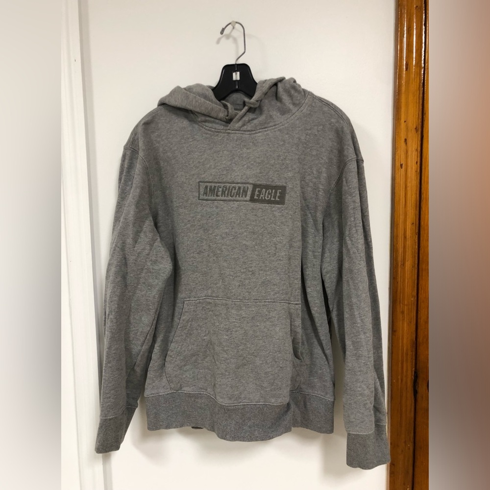 American Eagle Men's Medium Gray Hoodie